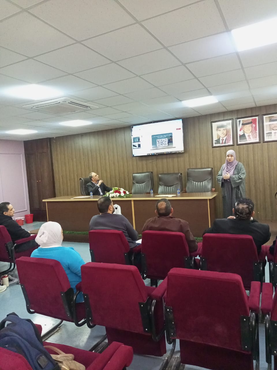 ورشة عمل متخصصة حول ملفات اعتماد برامج البكالوريوس وبرنامج الماجستير في كلية التربية البدنية وعلوم الرياضة.